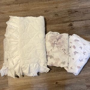 Pottery Barn kids butterfly & purple flowers crib sheet and crib quilt bundle!